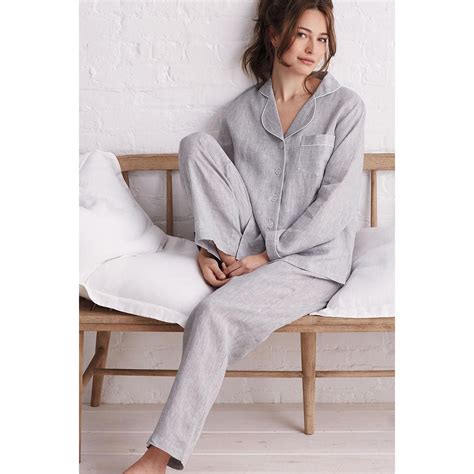 Sleepwear that doesn't include pants .